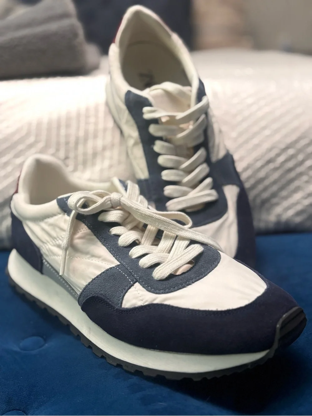 Zara Men's White and Navy Retro Runner Sneakers (not worn)